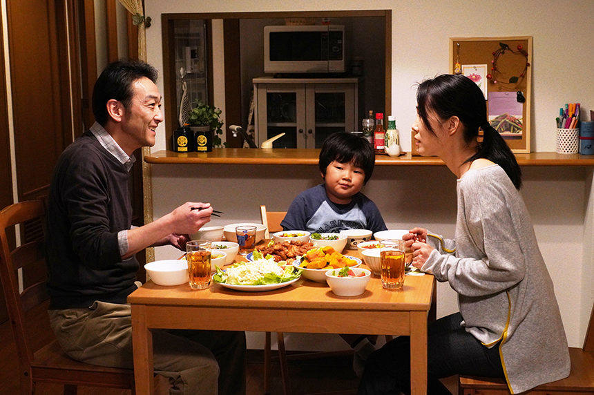 よこがお よこがお